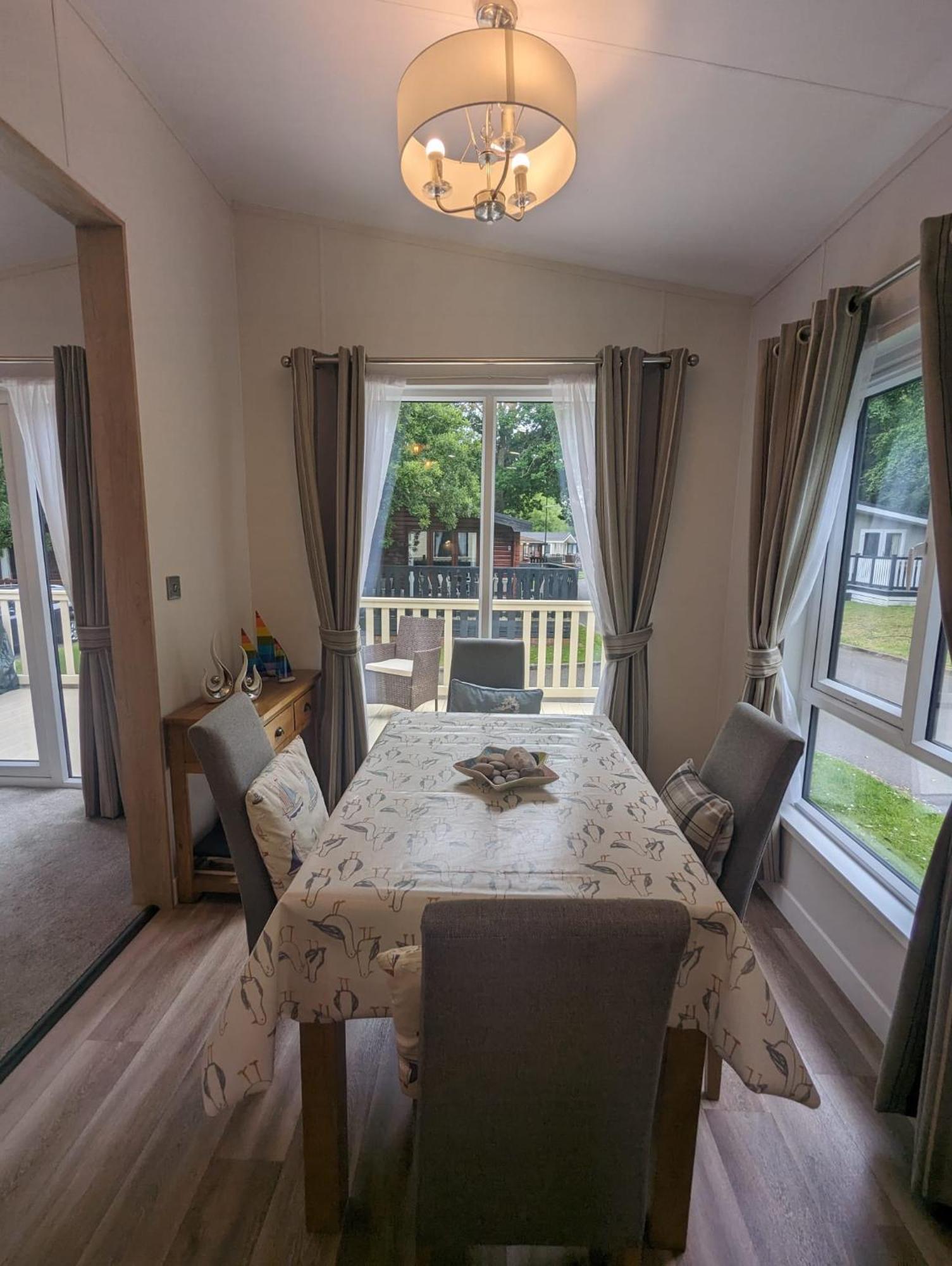 Luxury Stunning Sensation Lodge On 5 Star Shorefield Country Park New Forest Entertainment And Leisure Passes Included Milford on Sea Buitenkant foto